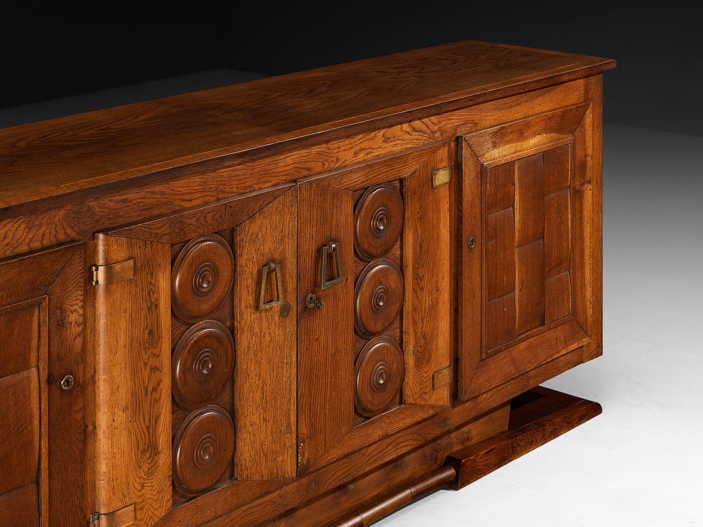 1930s French Art Deco Sideboard in Solid Oak and Brass