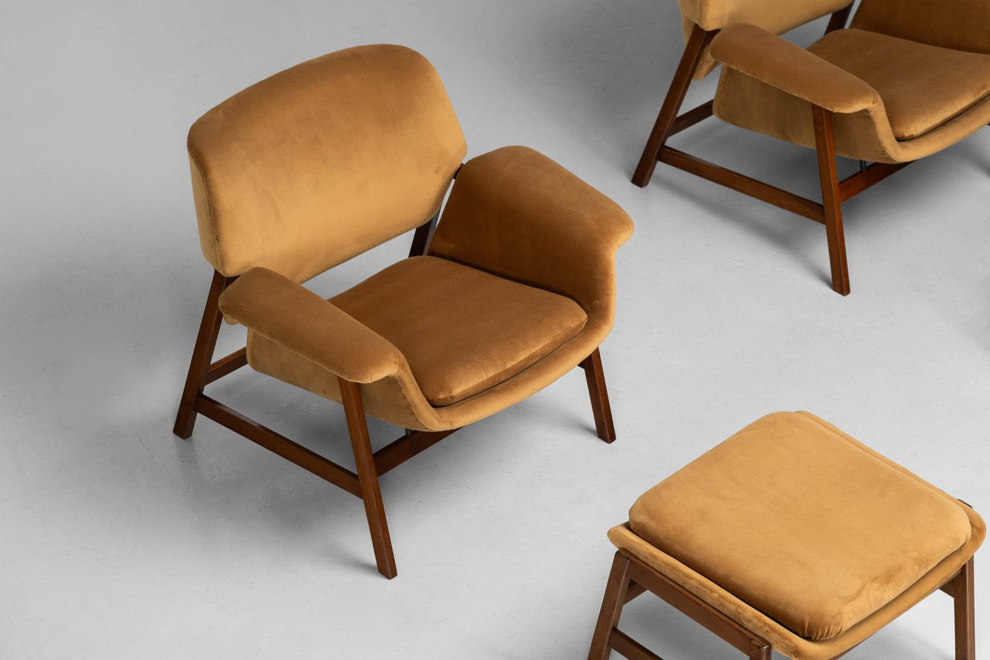 Gianfranco Frattini 849 chairs stools Cassina Italy 1956