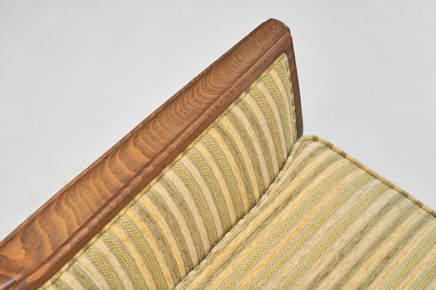 A Pair of Modernist Upholstered Armchairs by Burov, France Mid-20th century